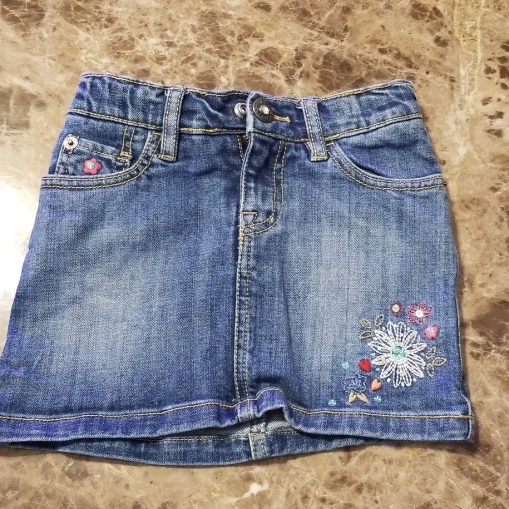 Girls Jean Skort With flowers and sequins